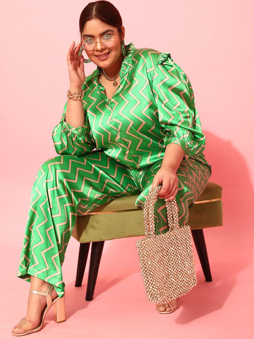 CURVY STREET Plus Size Comfort Fit Geometric Printed Puff Sleeves Satin Shirt