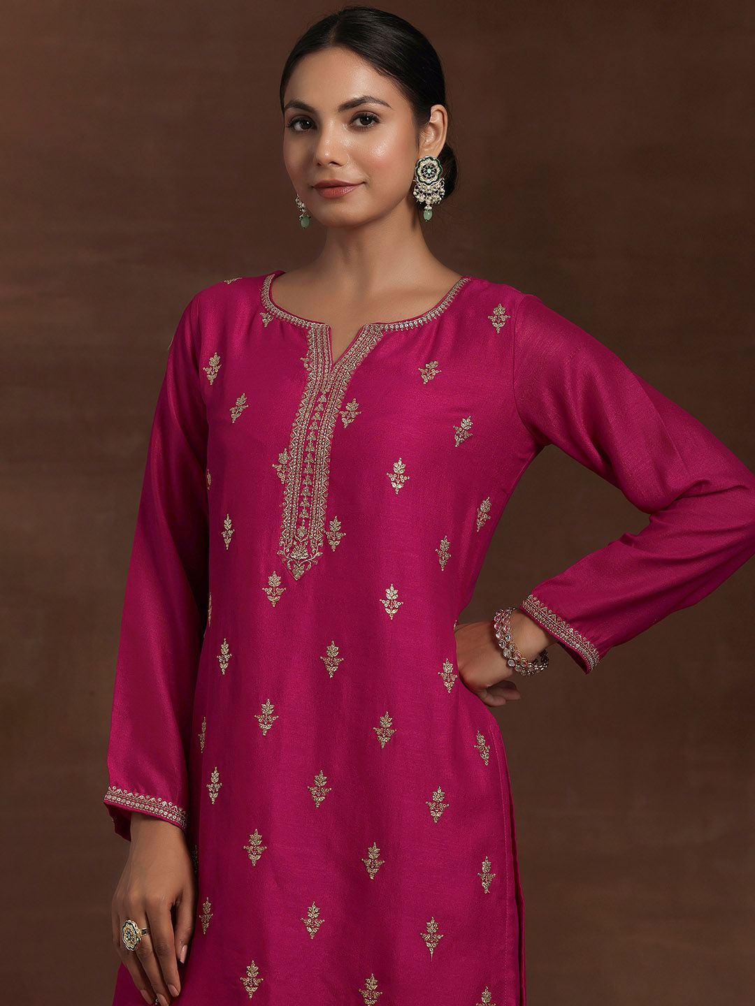 Libas Floral Embroidered Regular Kurta With Trousers & Dupatta