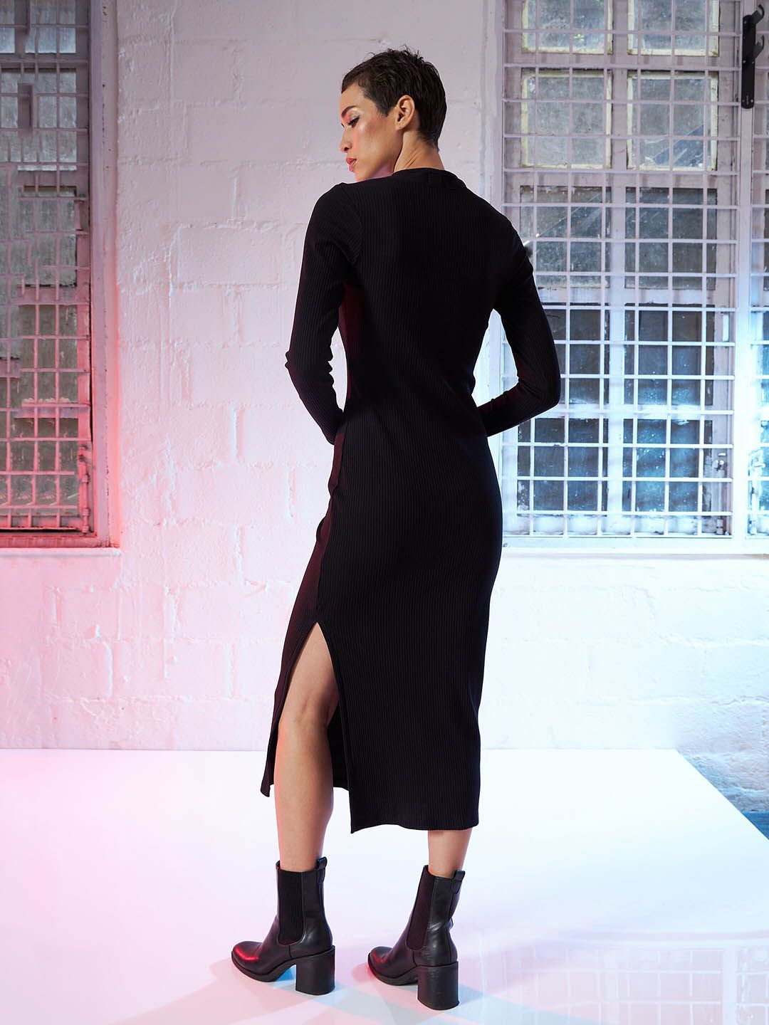 SASSAFRAS Black Square Neck Long Sleeve Sheath Midi Dress