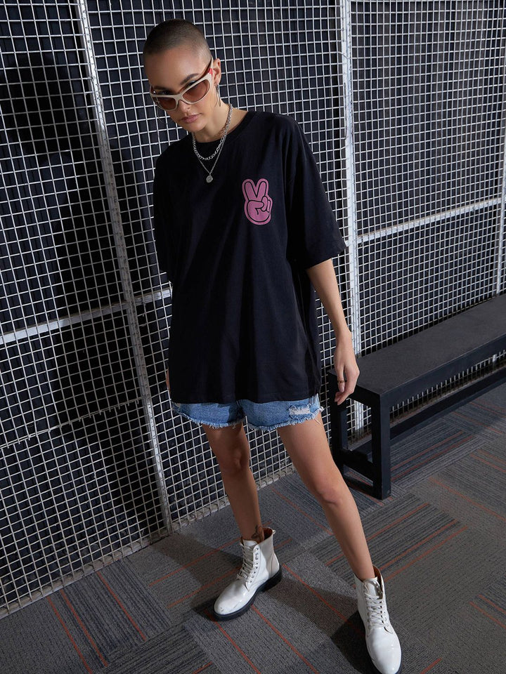SASSAFRAS Black Graphic Printed Drop-Shoulder Oversized Pure Cotton T-shirt