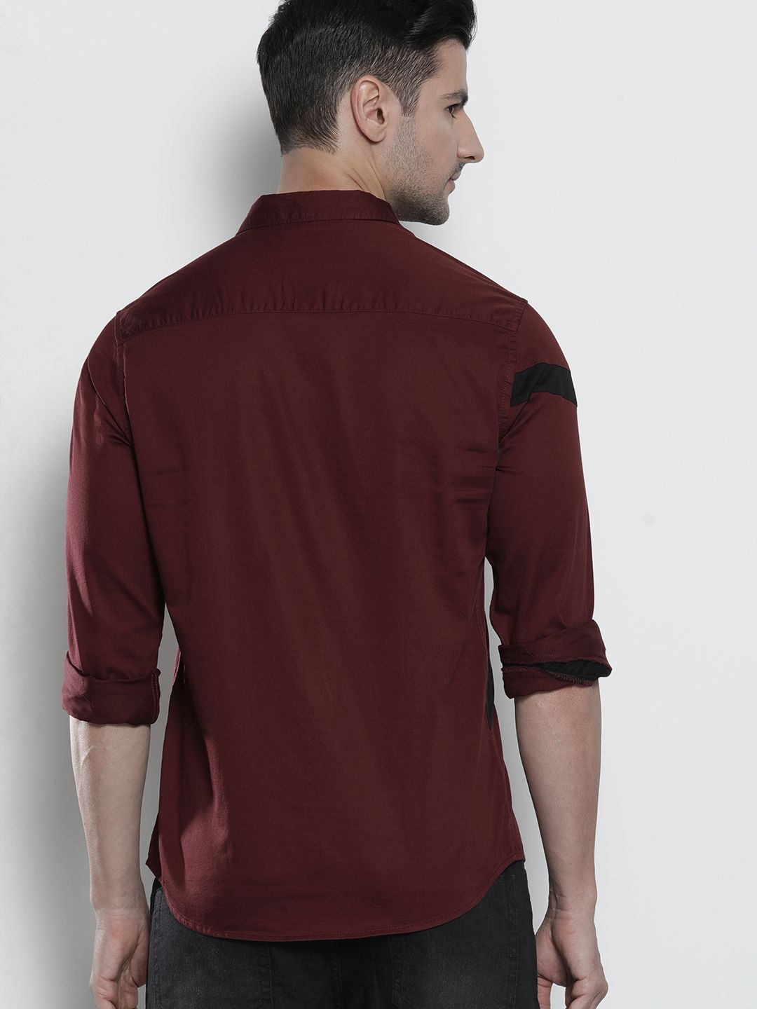 The Indian Garage Co Men Maroon & Black Solid Comfort Fit Cotton Applique Detail Shirt
