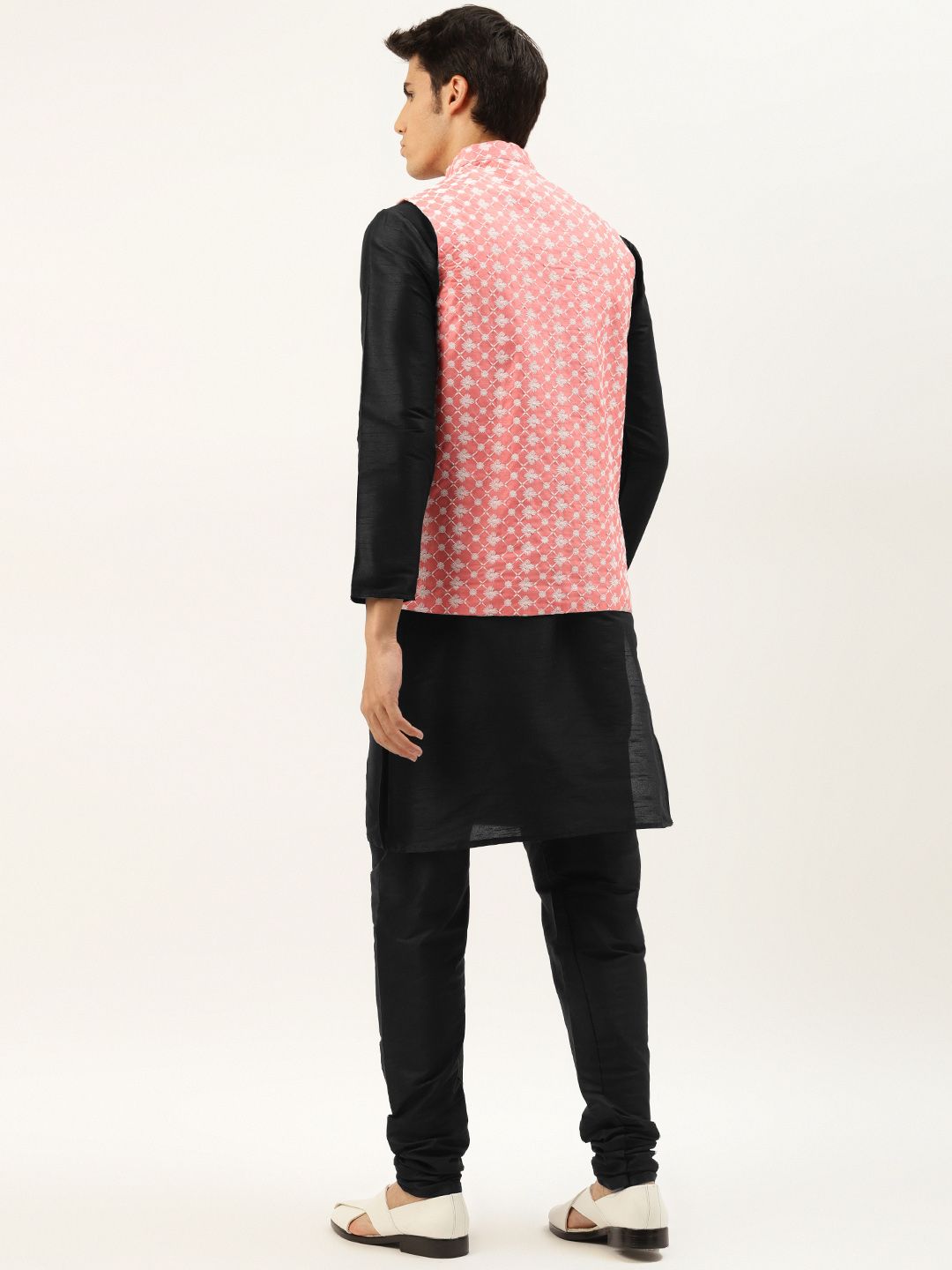 SOJANYA Men Black Ethnic Motifs Thread Work Kurta with Churidar & Nehru Jacket