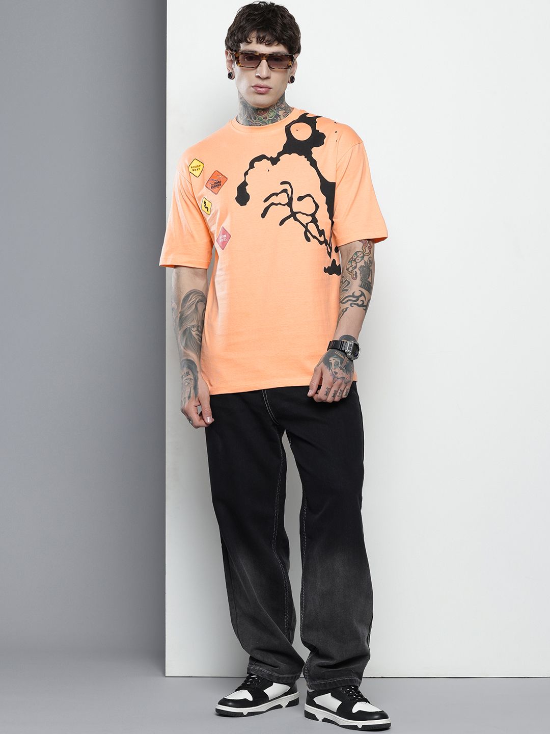 The Indian Garage Co. Boxy Fit Looney Tunes Printed Pure Cotton T-shirt