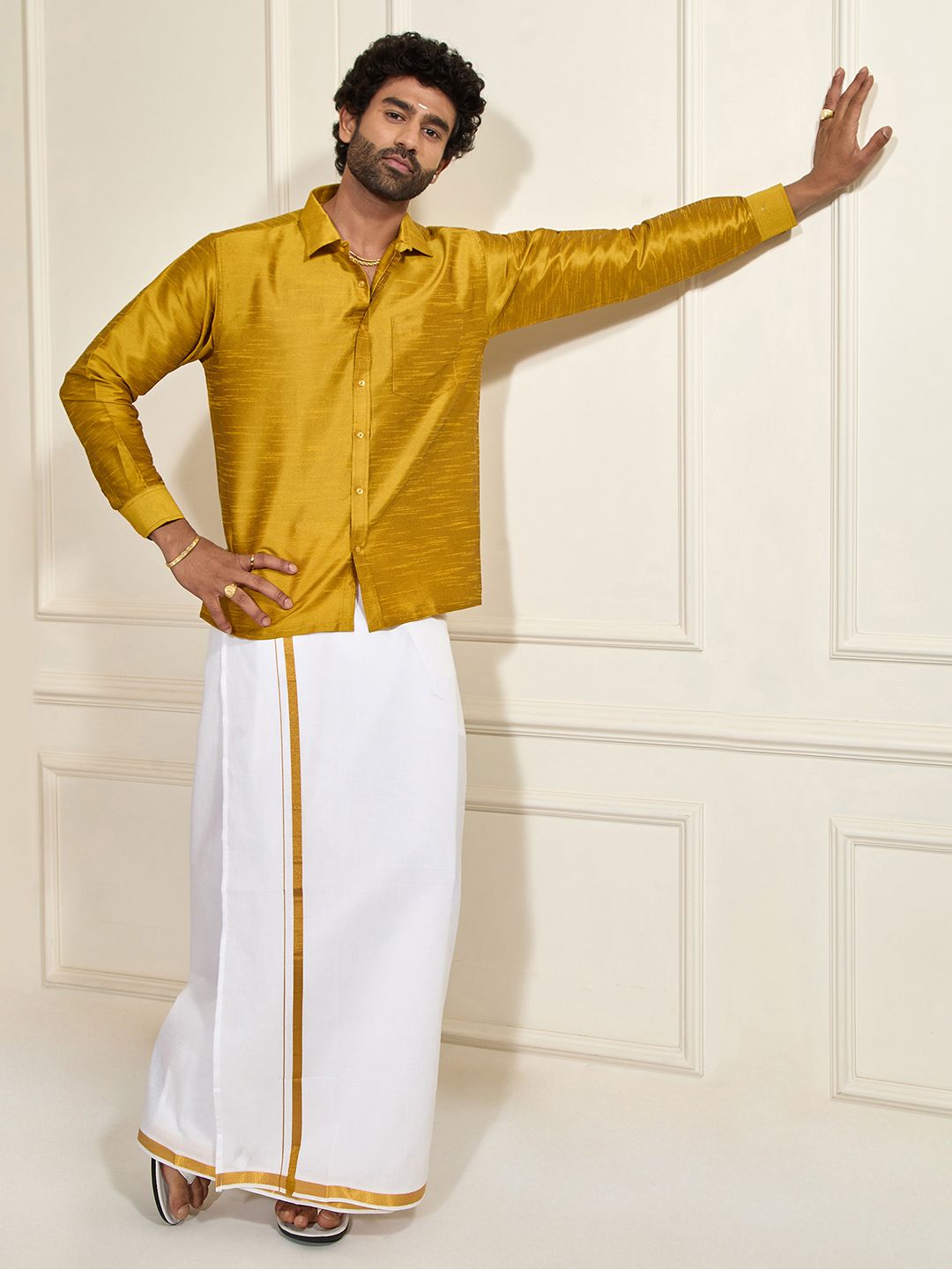 VASTRAMAY Men Mustard Yellow Premium Casual Shirt