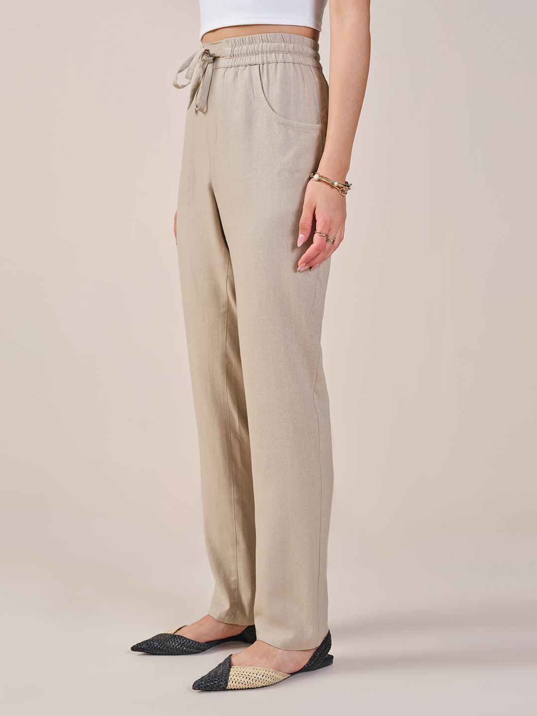 AND Women Mid Rise Regular Fit  Trousers