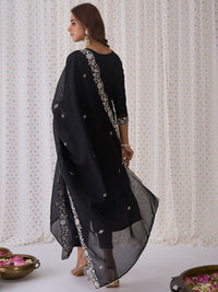 Indo Era Black Floral Embroidered Thread Work Kurta with Trousers & Dupatta