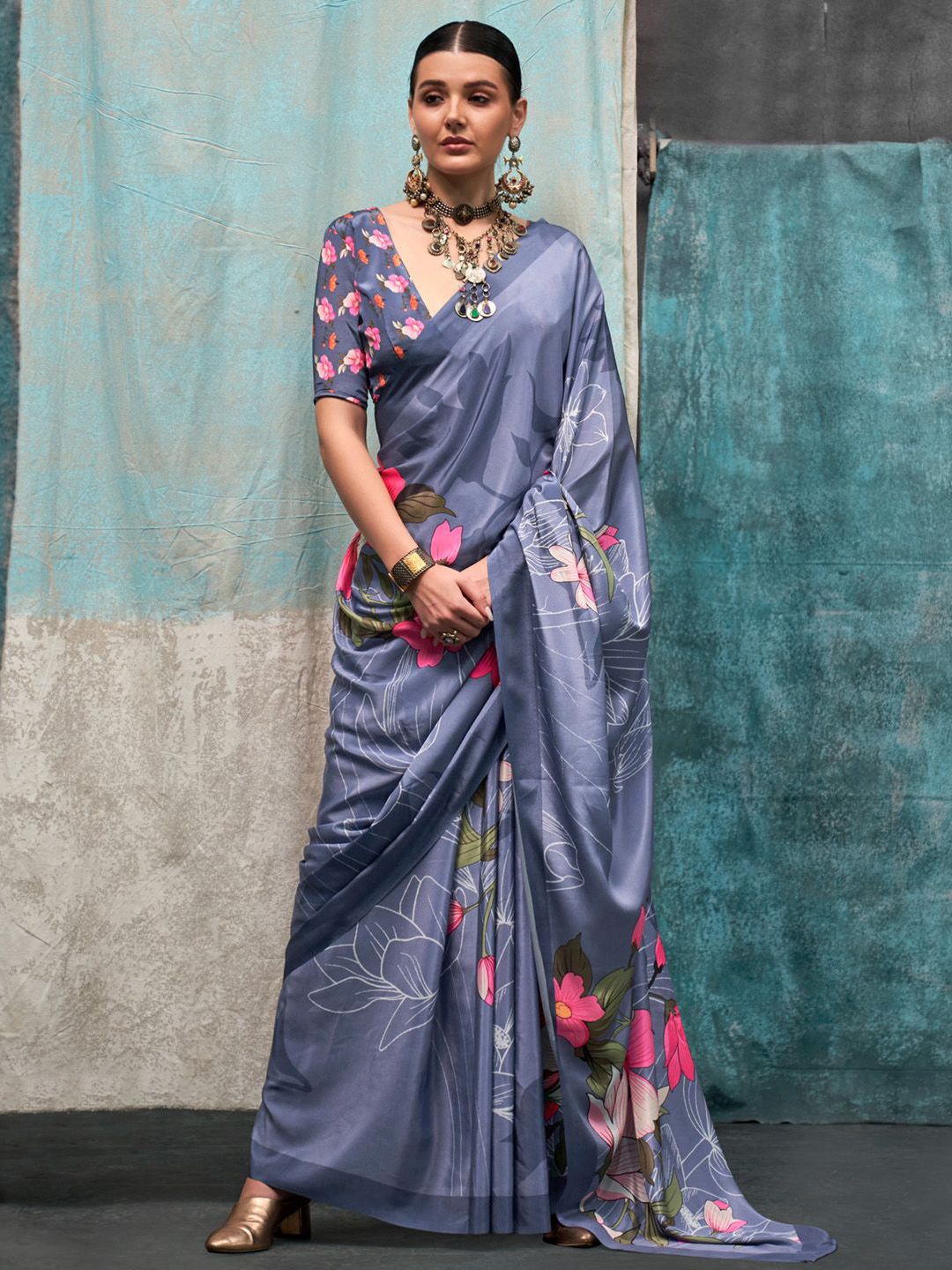 Saree mall Floral Poly Crepe Bagru Sarees