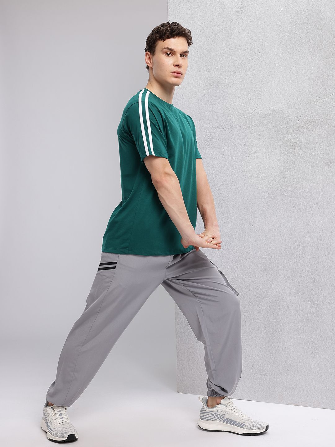 HRX by Hrithik Roshan Brand Logo Printed Training T-shirt with Striped Detail