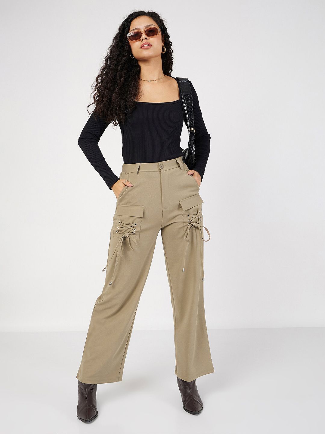SASSAFRAS Black Ribbed Square Neck Fitted Top