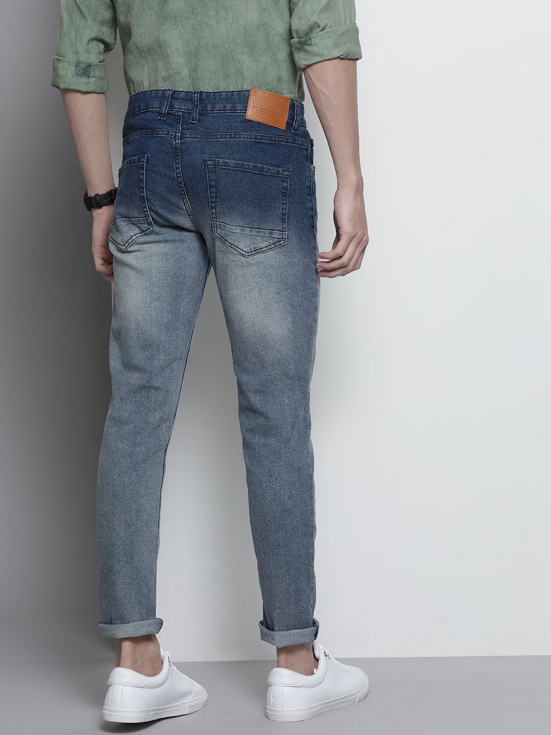 The Indian Garage Co Men Blue Slim Fit Light Fade Ombre Stretchable Jeans