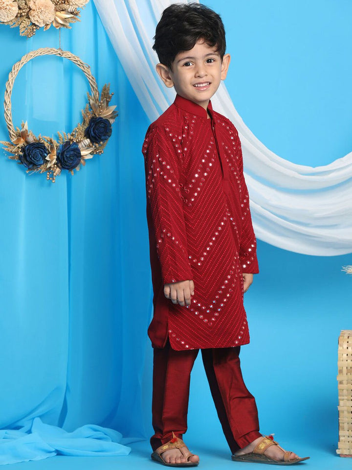VASTRAMAY Boys Embroidered Regular Mirror Work Kurta & Pyjamas