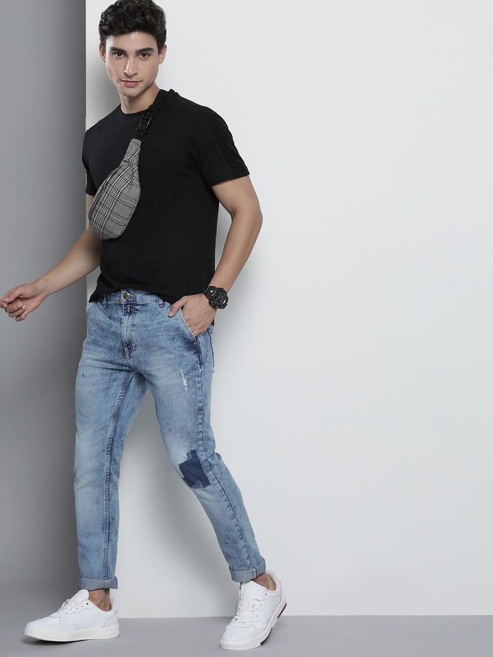 The Indian Garage Co Men Blue Slim Fit Low Distress Light Fade Stretchable Jeans