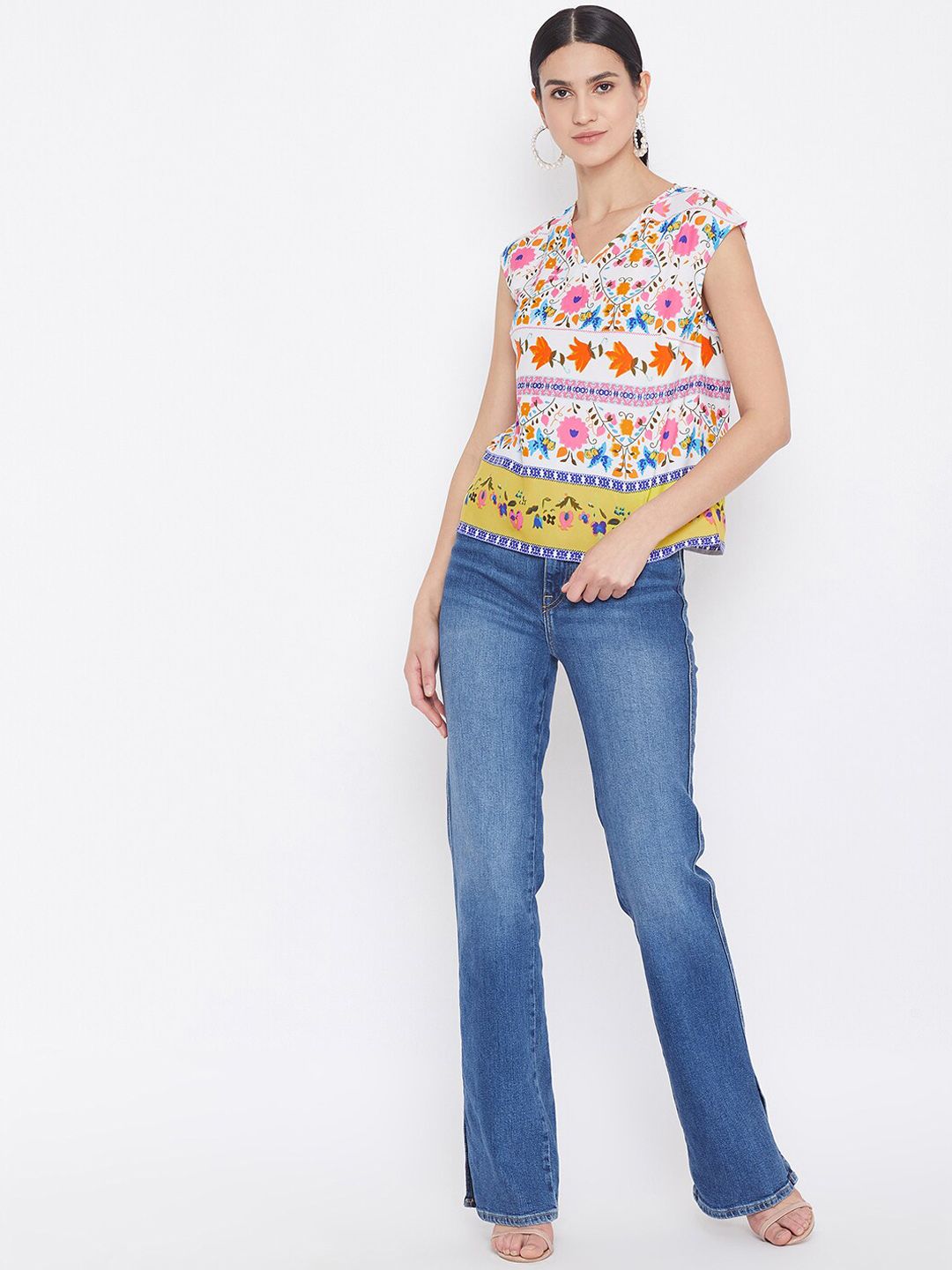 Berrylush Women White Printed Top