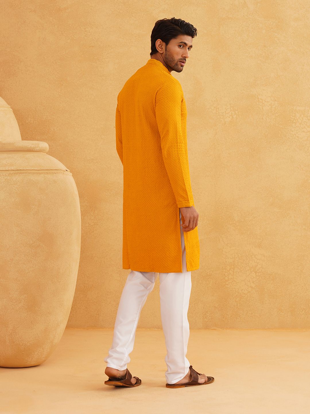 SOJANYA Embroidered Pure Cotton Straight Kurta With Pyjamas