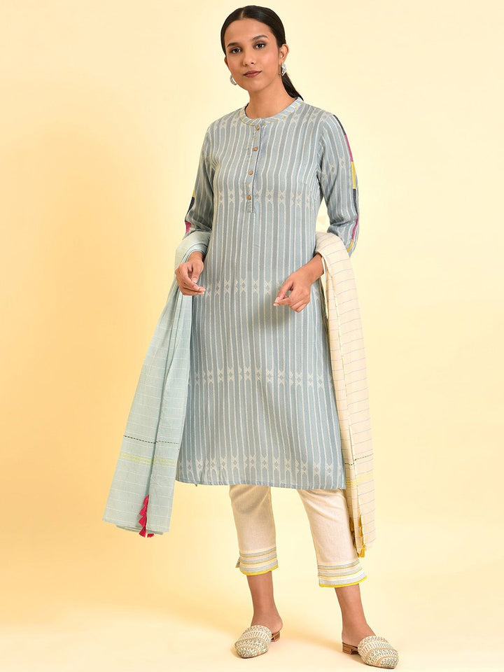W Vertical Striped Regular Kurta With Trousers & Dupatta