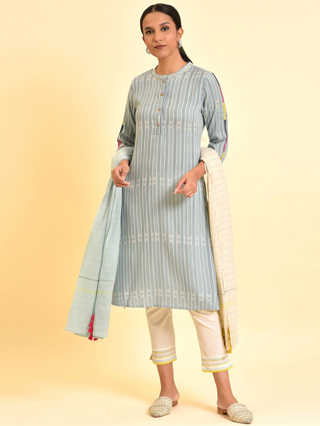 W Vertical Striped Regular Kurta With Trousers & Dupatta