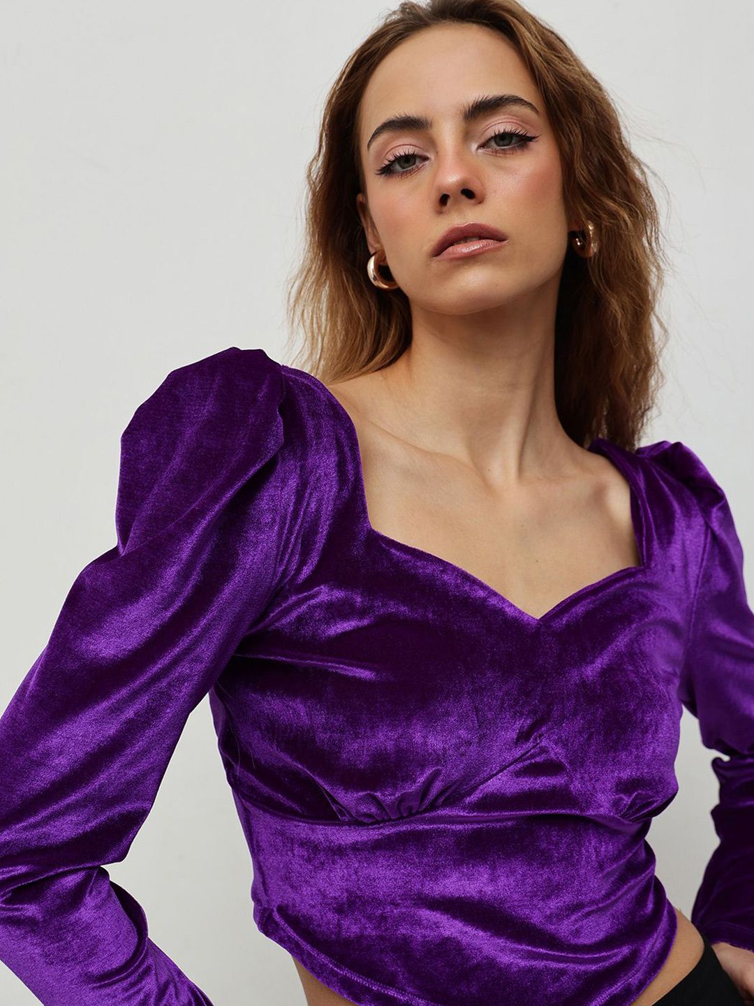 STREET 9 Velvet Crop Top
