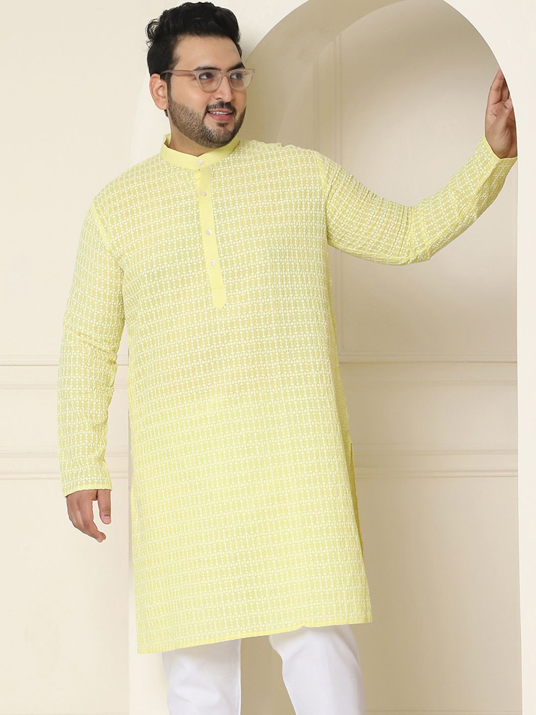 SOJANYA PLUS Embroidered Cotton Kurta