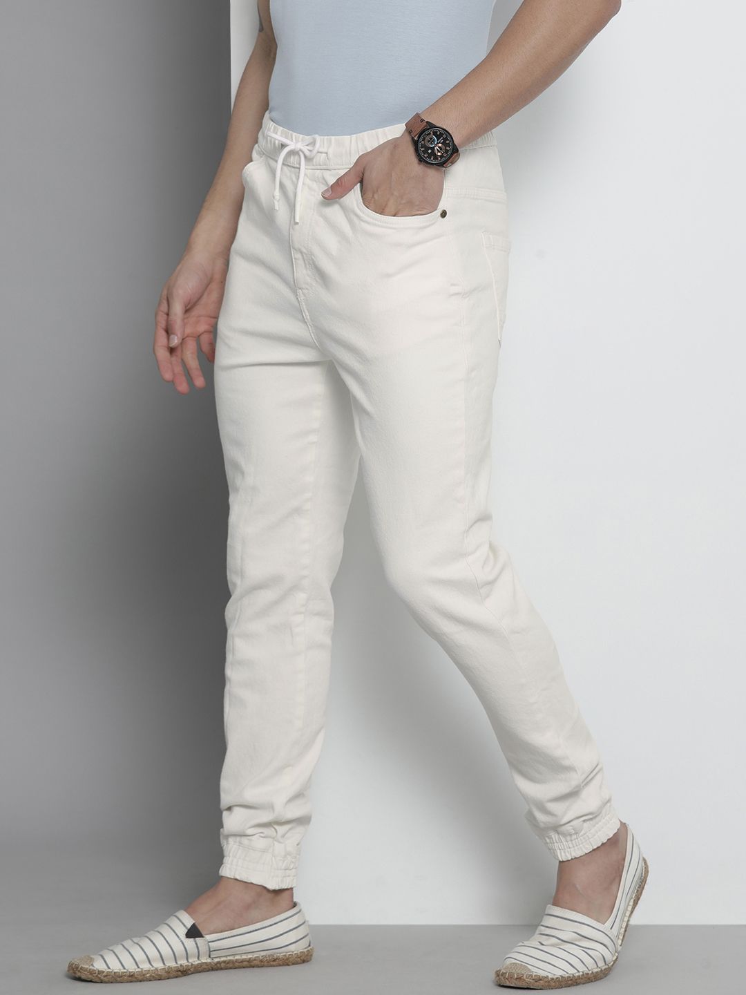 The Indian Garage Co Men White Slim Fit Jeans