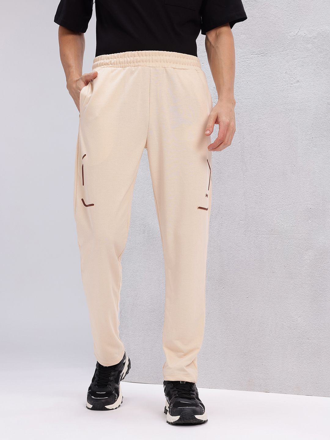 HRX by Hrithik Roshan Men Brand Logo Detail Regular Fit Lifestyle Track Pants