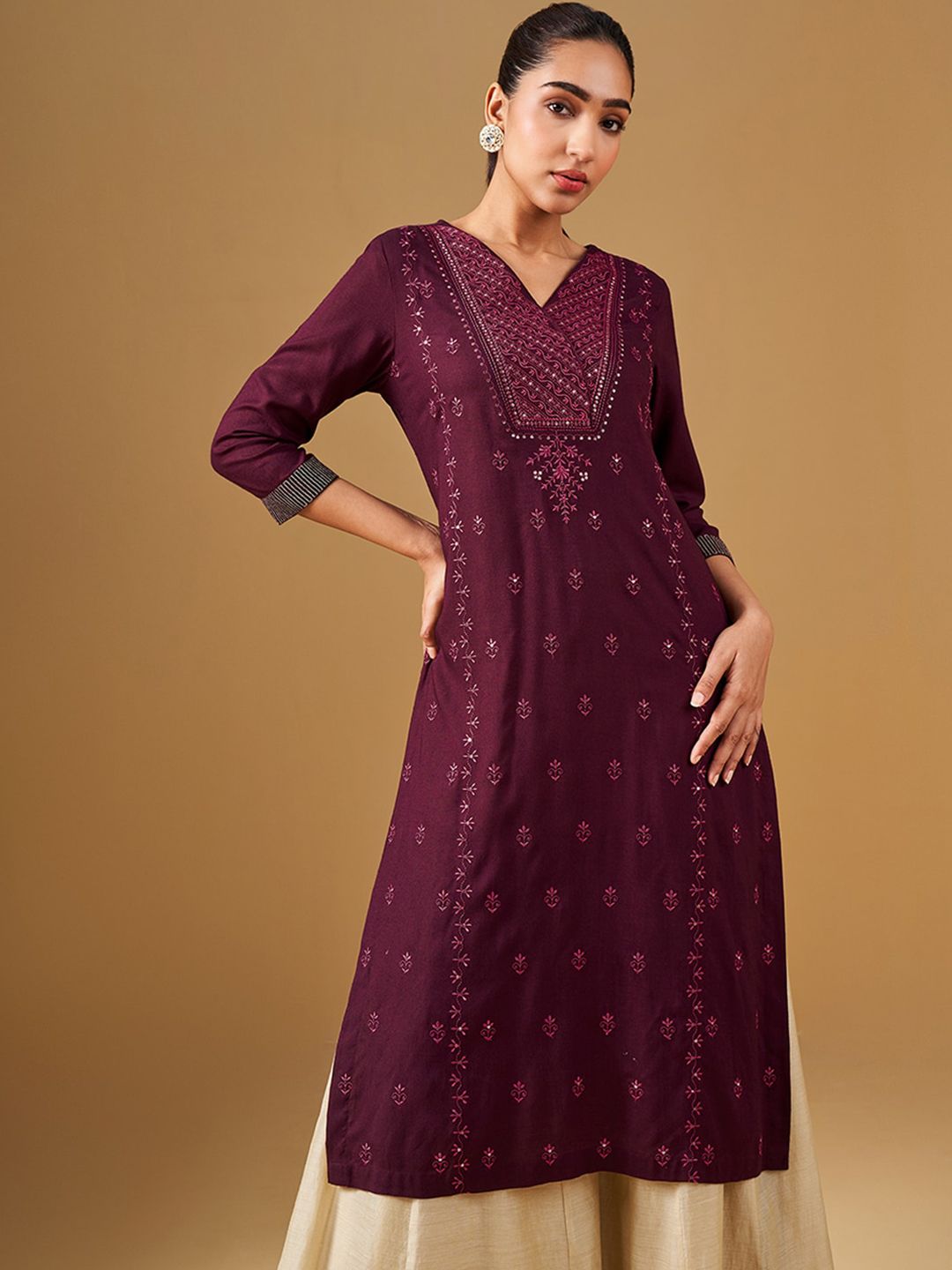 Global Desi Ethnic Motifs Printed V-Neck A-Line Kurta