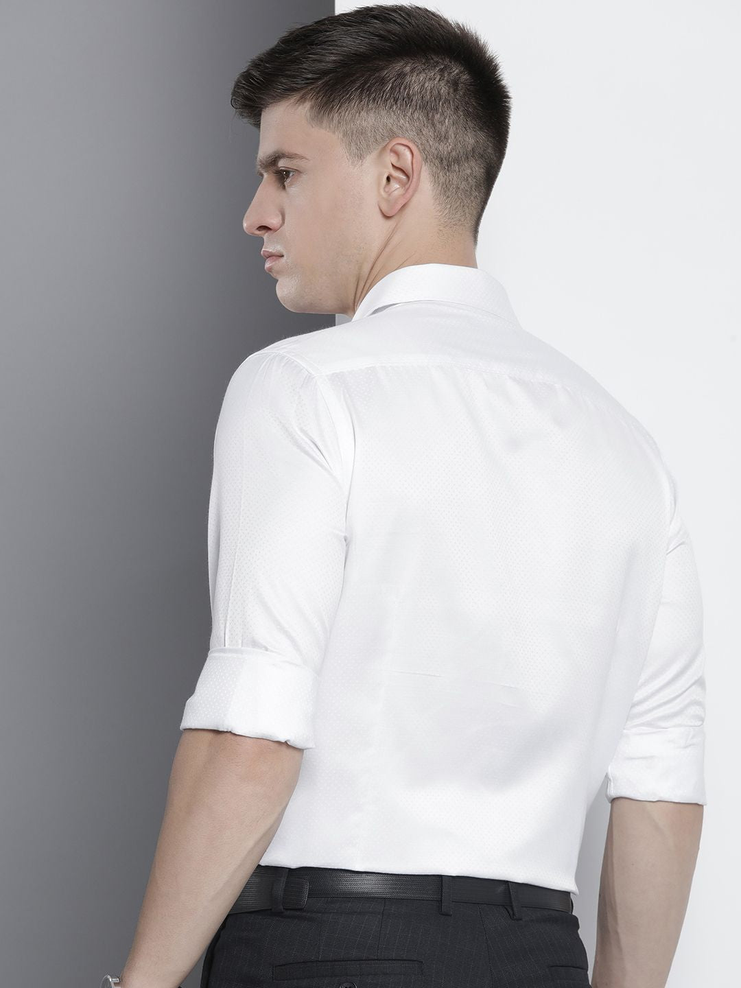 The Indian Garage Co. X Luxe Men Self Design Slim Fit Opaque Formal Shirt