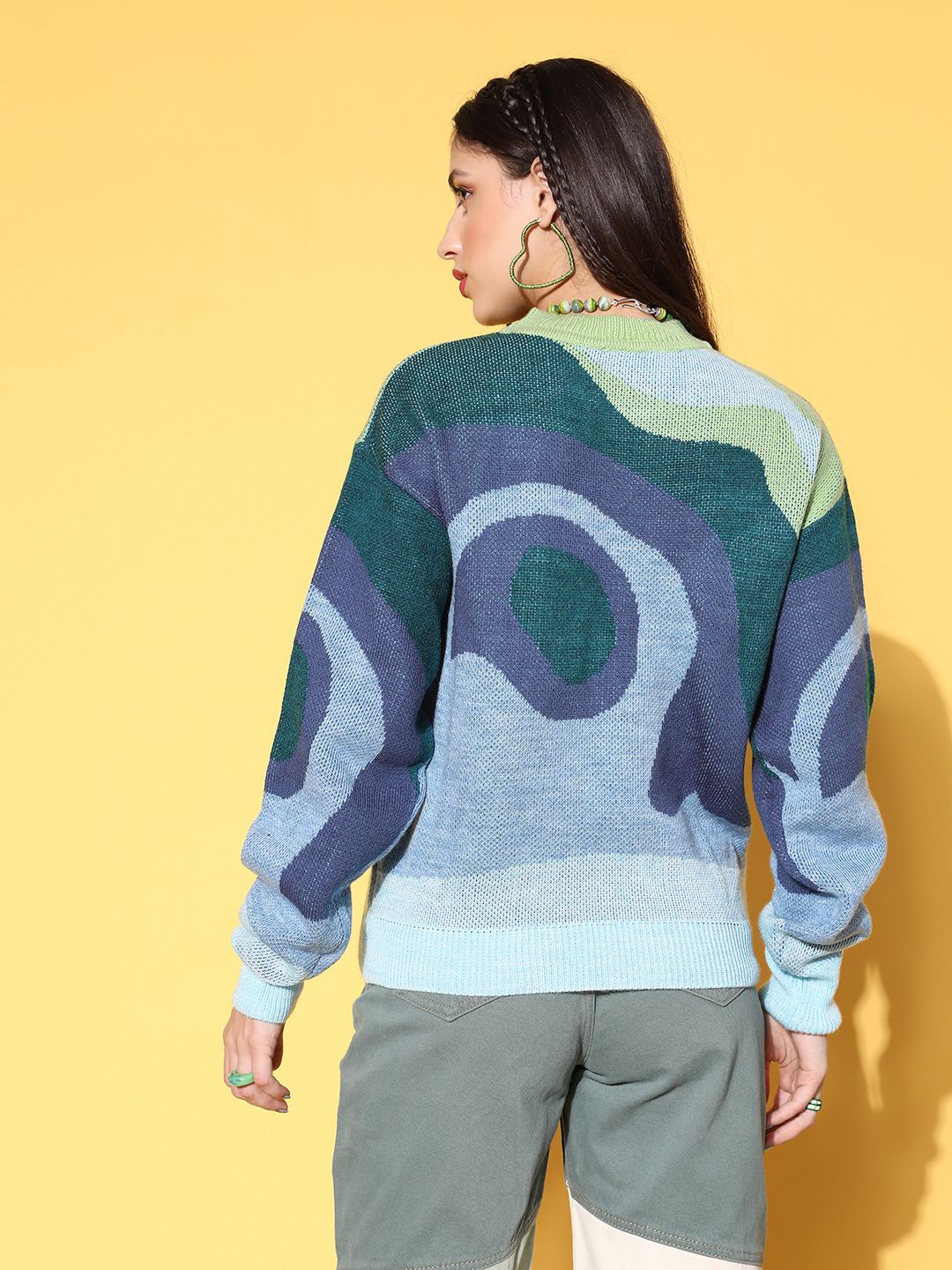 Berrylush Women Attractive Blue Abstract Knits Bits Sweater