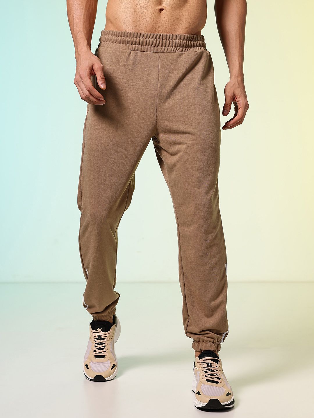 HRX by Hrithik Roshan Men Retro Training Joggers