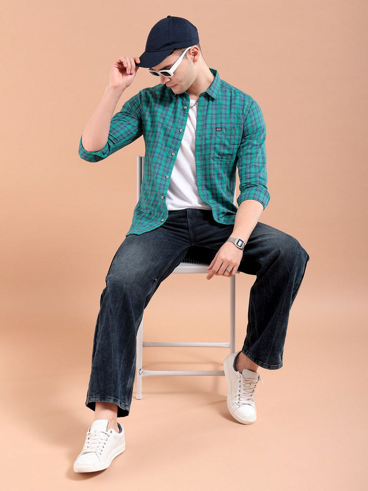 The Indian Garage Co Men Green & Navy Blue Slim Fit Checked Casual Shirt