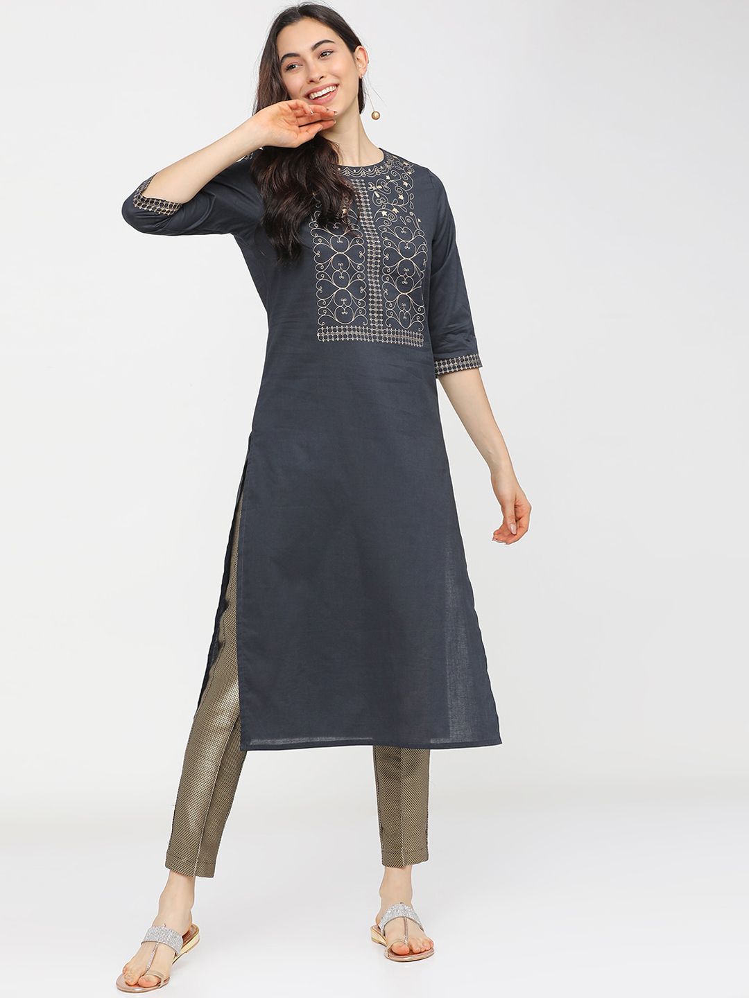 Vishudh Women Navy Blue Ethnic Motifs Yoke Design Flared Sleeves Mirror Work Kurta