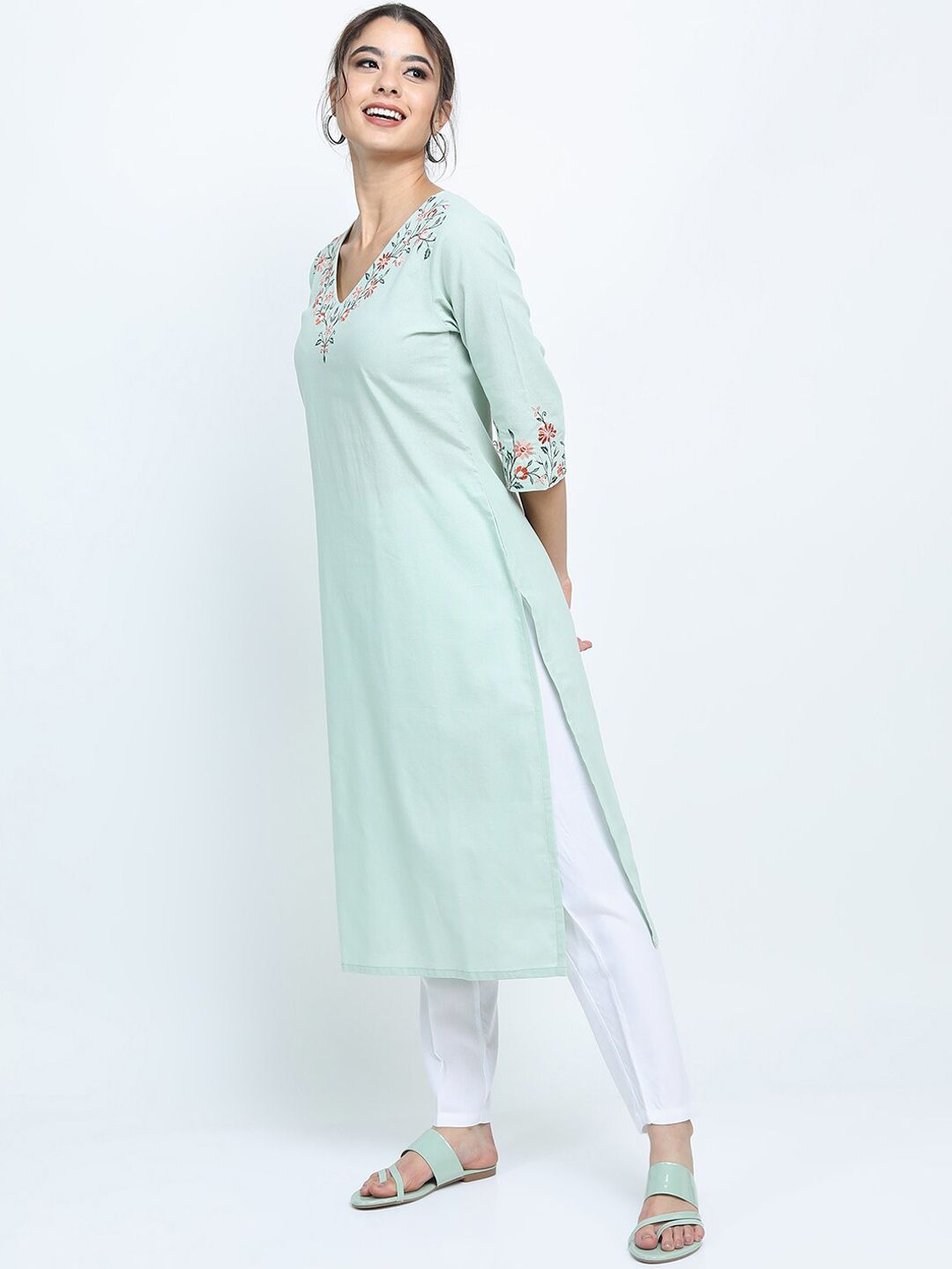 Vishudh Women Green Ethnic Motifs Embroidered Thread Work Cotton Kurta