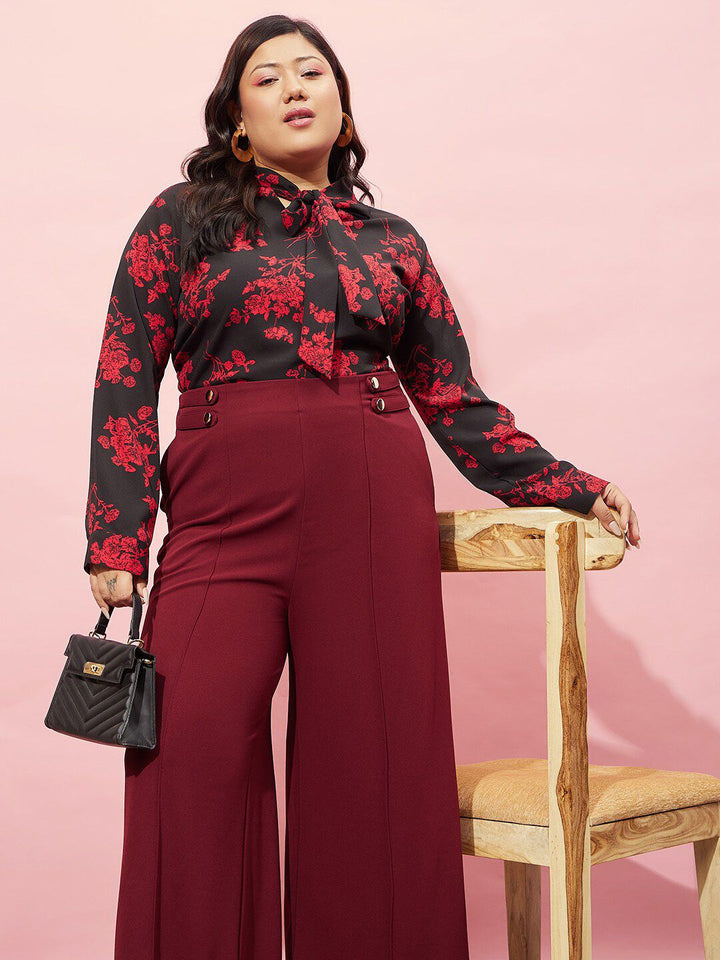 Berrylush Curve Plus Size Black Floral Printed Tie-Up Neck Top