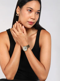 French Connection Women Stainless Steel Bracelet Style Straps Analogue Watch FCN054A