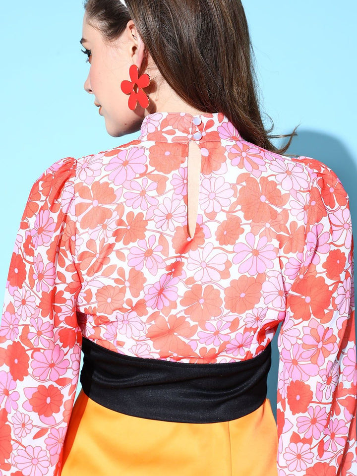 SASSAFRAS Pink & White Floral Print Keyhole Neck Georgette Crop Top