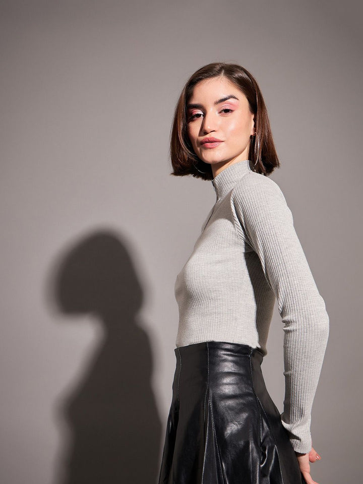 SASSAFRAS Ribbed High Neck Front Zipper Fitted Top