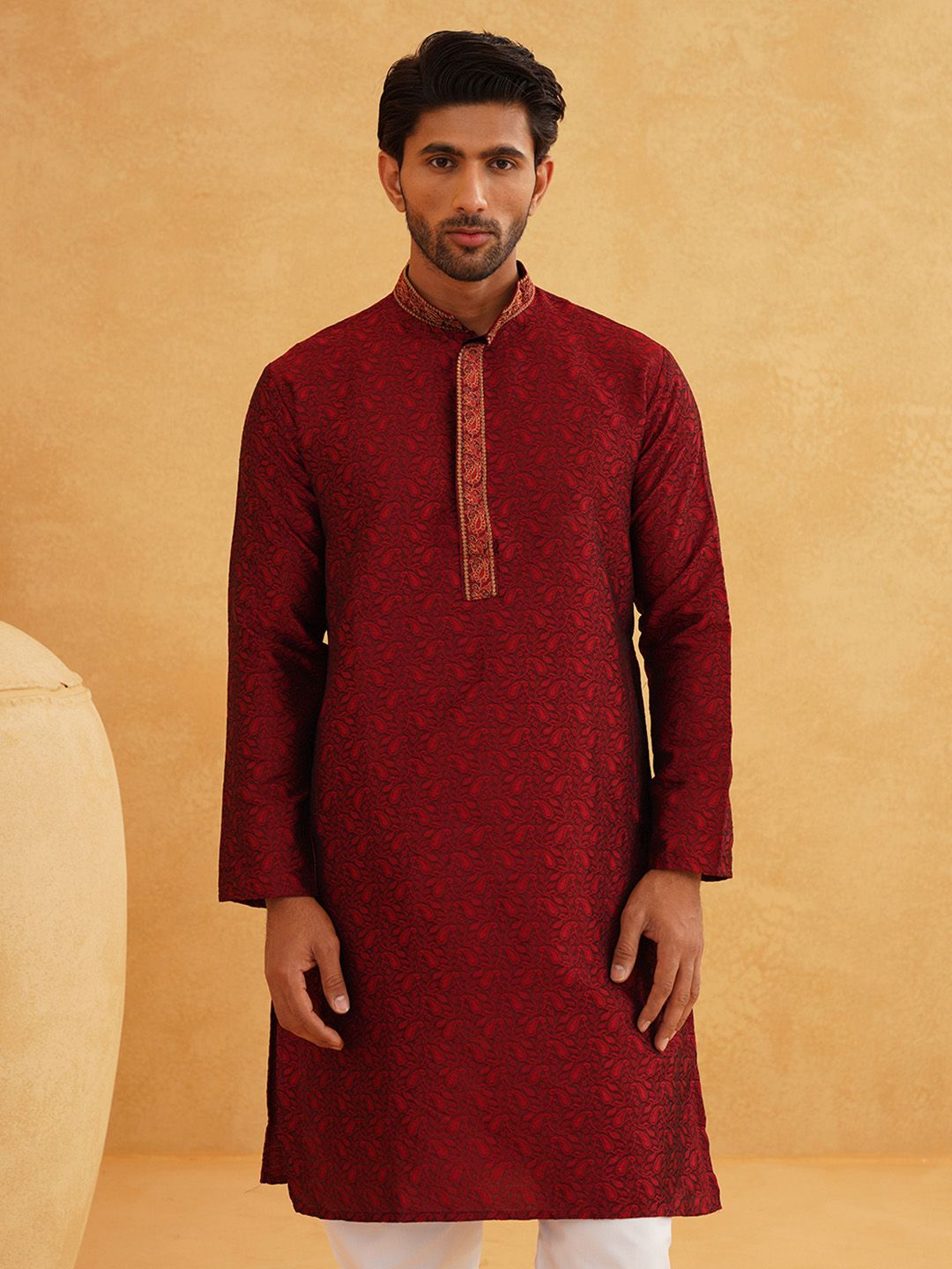SOJANYA Motif Etnik Kurta Sulam Zari