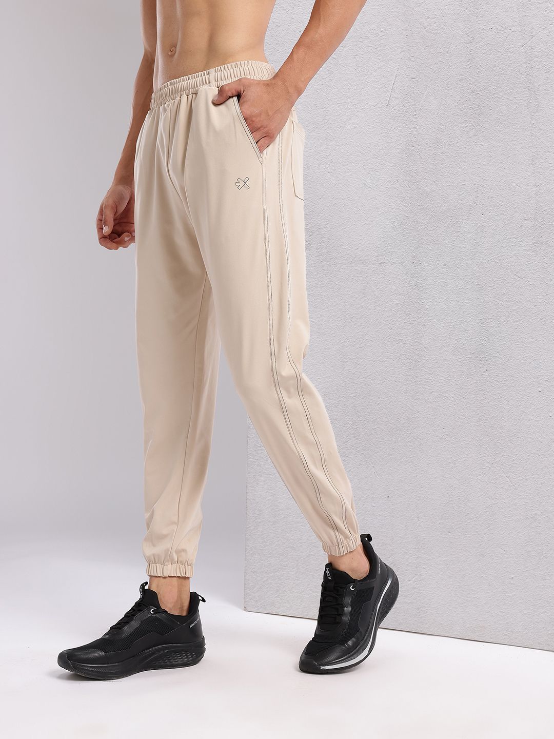 HRX by Hrithik Roshan Men Rapid-Dry Training Joggers