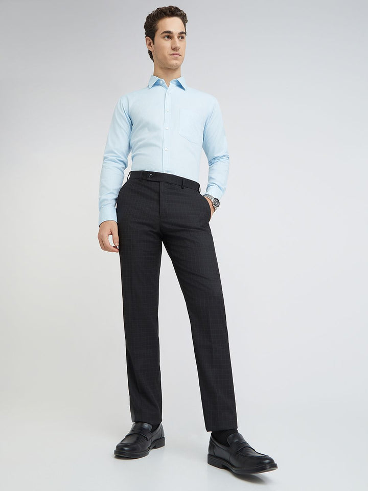 Park Avenue Men Checked Formal Trousers