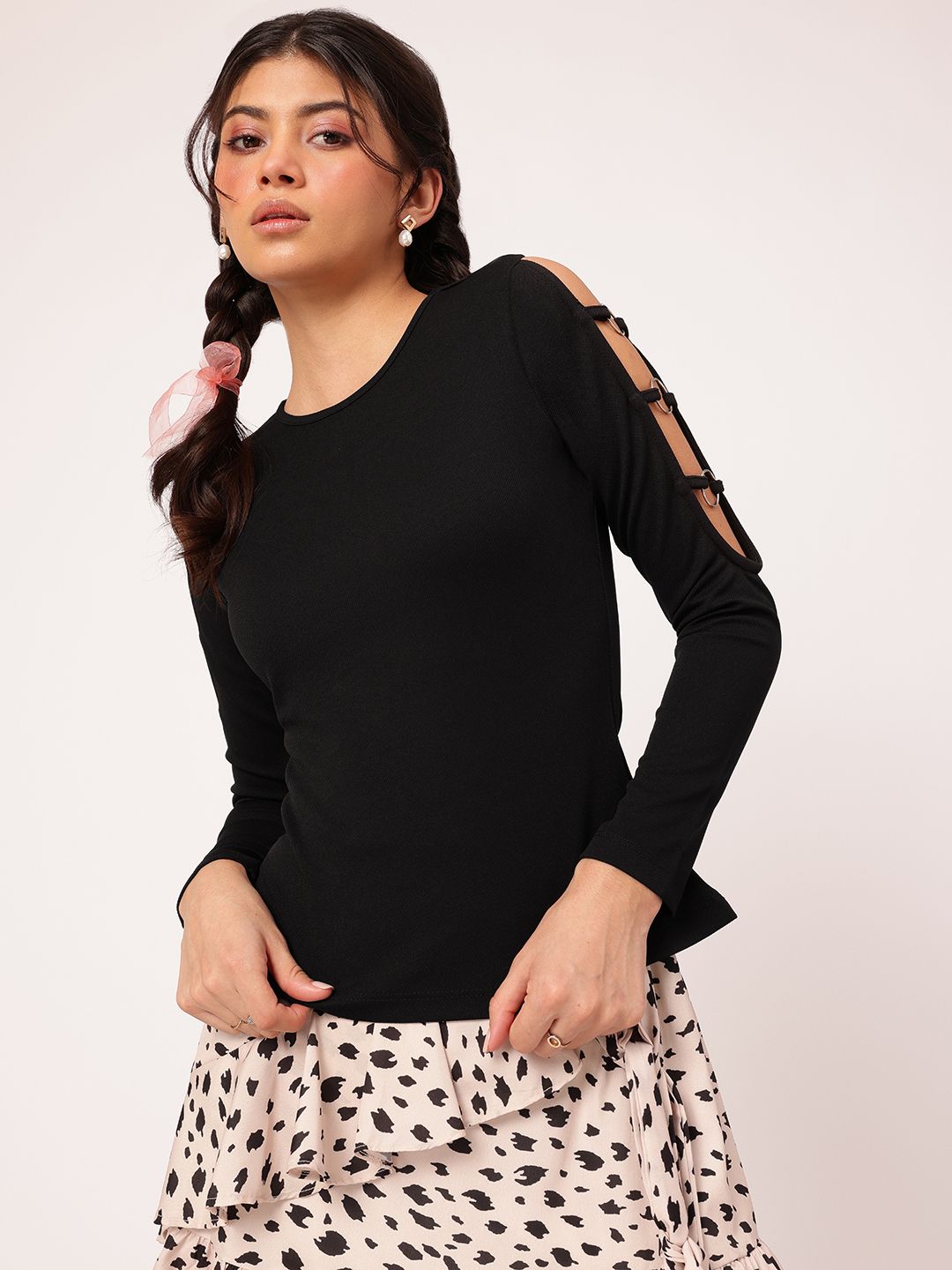 DressBerry Soft Streetwear Cut-Outs Fitted Top