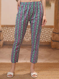 Vishudh Green Floral Printed Pure Cotton Straight Kurta With Trousers & Dupatta