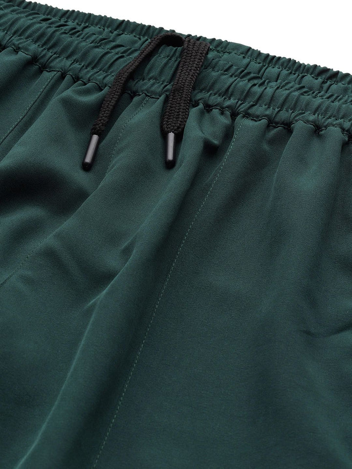 HRX by Hrithik Roshan Men Colourblocked Detail Mid-Rise Regular Fit Lifestyle Joggers