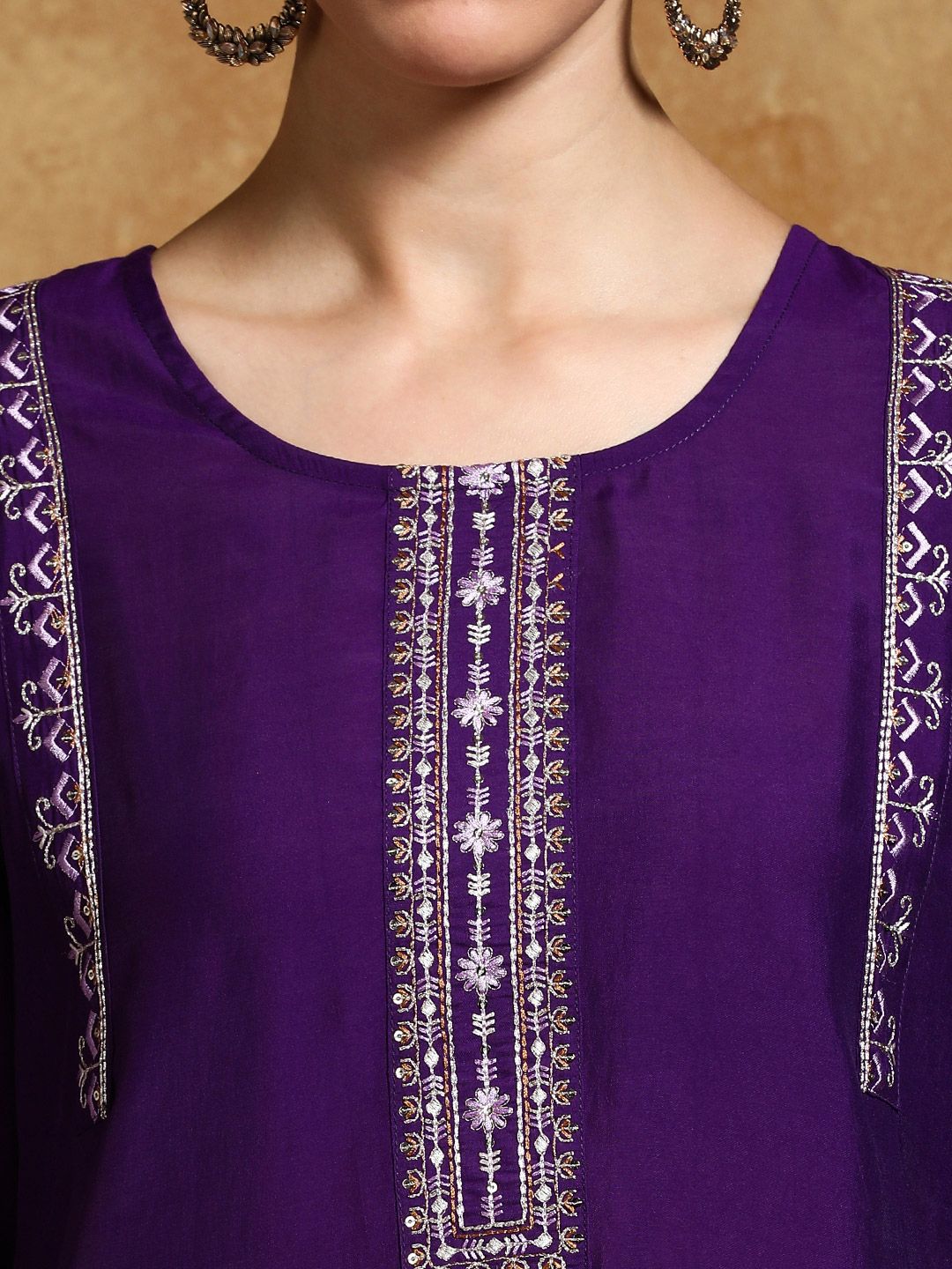 Varanga Women Ethnic Motifs Embroidered Thread Work Kurta with Trousers & With Dupatta