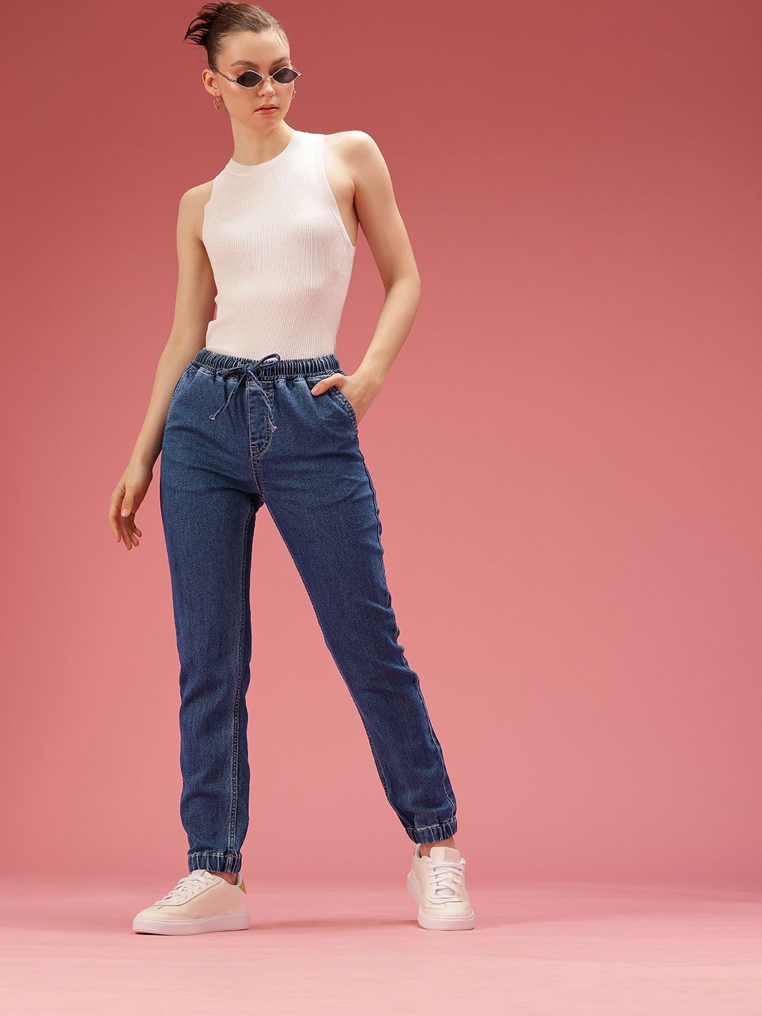 DressBerry Women High-Rise Light Fade Stretchable Jogger