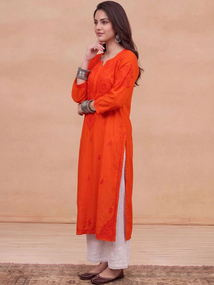 House of Chikankari Women Embroidered Chikankari Kurta
