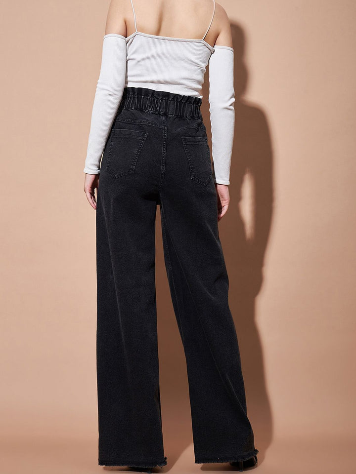 SASSAFRAS BASICS Women Straight Fit High-Rise Clean Look Light Fade Jeans