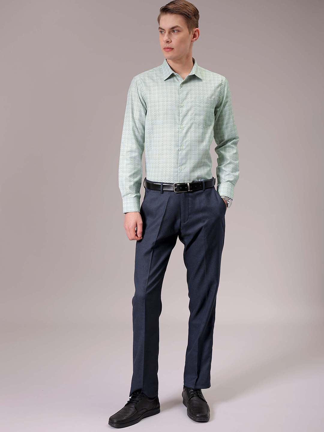The Indian Garage Co. X Luxe Men Slim Fit Opaque Checked Formal Shirt