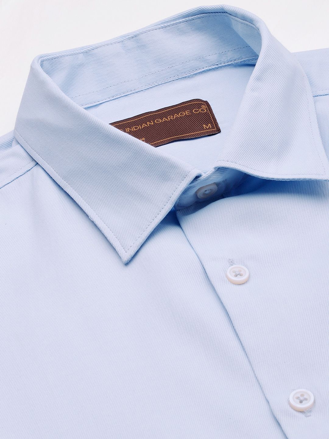 The Indian Garage Co. X Luxe Men Solid Slim Fit Opaque Formal Shirt