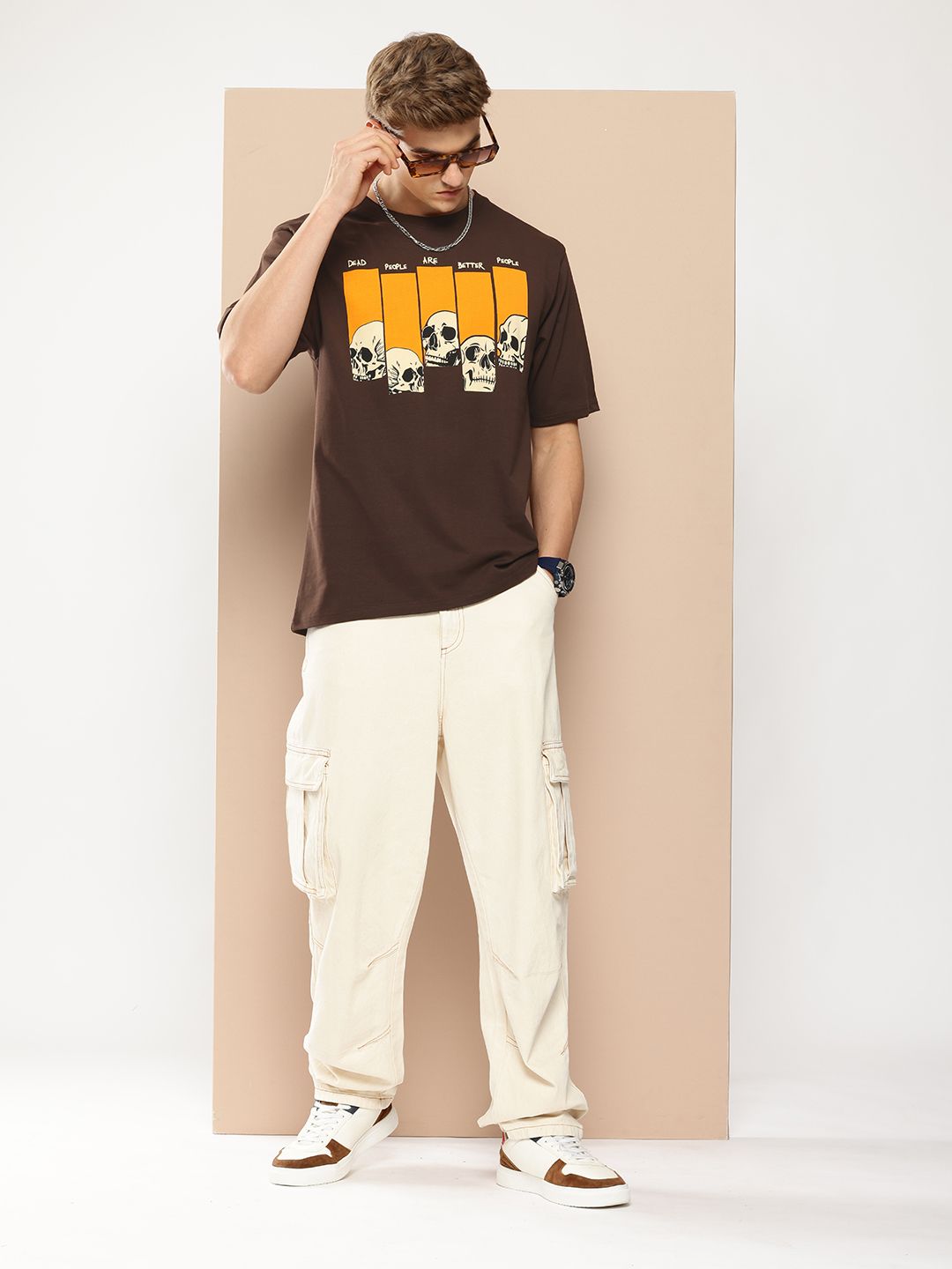 Difference of Opinion Printed Drop-Shoulder Sleeves Oversized Pure Cotton T-shirt