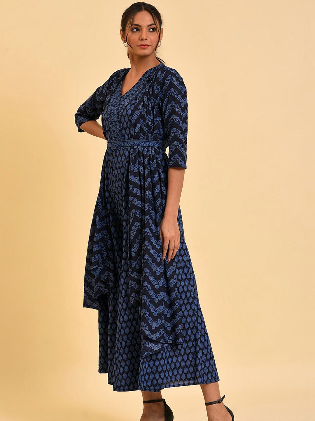 W Blue & Black Ethnic Printed V-Neck Culotte Jumpsuit