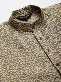 SOJANYA Men Grey & Beige Jacquard Silk Kurta with Churidar & Nehru Jacket
